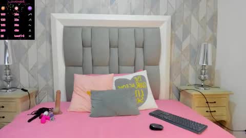  Penelope  online show from 12.04.25