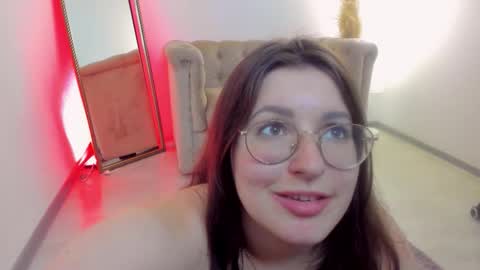 Hi  Im Peneloppa online show from 09.10.25