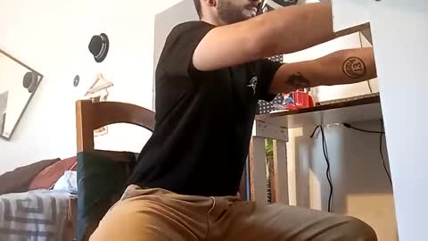 penesvoladores92 online show from 11.18.25