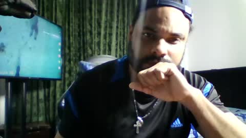 Snapshot of penetreitors33 chatting on 07.01.26 Carlos online show from 07.01.26