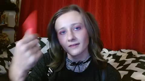 Snapshot of penny_understyx chatting on 12.03.24 Loki online show from 12.03.24