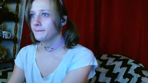 Snapshot of penny_understyx chatting on 01.04.25 Loki online show from 01.04.25