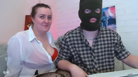 Snapshot of pepper_corn chatting on 12.05.24 Olga and Kirill online show from 12.05.24