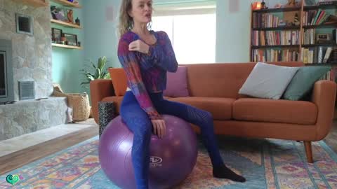 Peppermint and Dusty  online show from 02.25.26