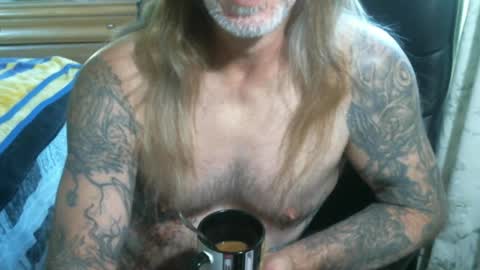 Snapshot of perkymalenipples chatting on 05.31.26 perkymalenipples online show from 05.31.26