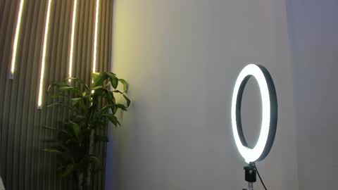 Perla online show from 02.03.26