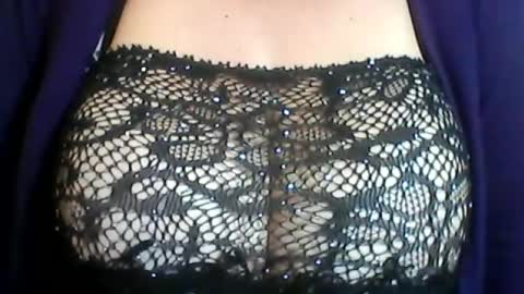 perlita070822 online show from 06.14.26