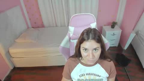 Marie online show from 10.22.25