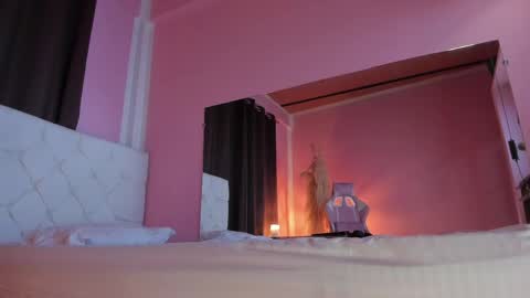 Marie online show from 05.22.26