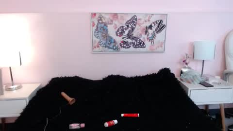 Persefone  online show from 12.18.25