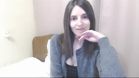 Snapshot of persephonex chatting on 12.19.25 persephonex online show from 12.19.25