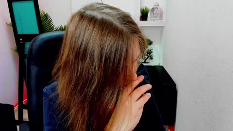 horror flying on the wings of the night.... online show from 01.17.25