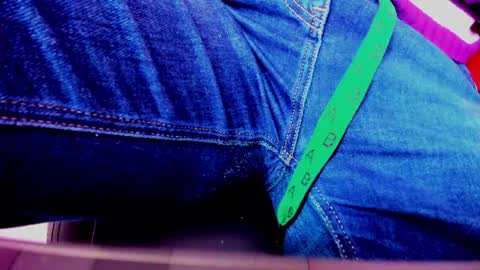 horror flying on the wings of the night.... online show from 02.06.25