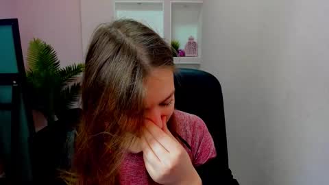 horror flying on the wings of the night.... online show from 10.14.25