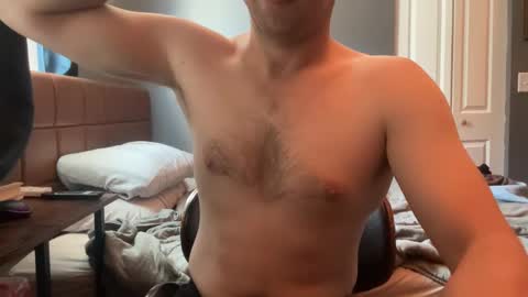 Snapshot of perurrequest chatting on 10.20.25 perurrequest online show from 10.20.25