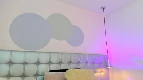 Lizza online show from 02.19.25