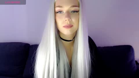 Isabella online show from 01.04.25