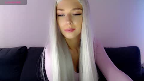 Isabella online show from 02.21.25