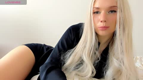 Isabella online show from 05.13.26