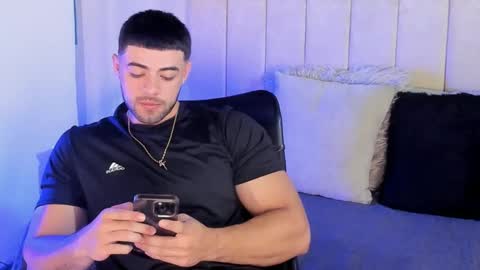 Snapshot of peter_jackson1 chatting on 12.02.24 peter jackson1 online show from 12.02.24