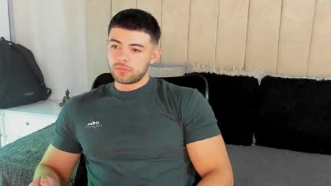 Snapshot of peter_jackson1 chatting on 12.04.24 peter jackson1 online show from 12.04.24