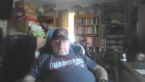 Snapshot of peterinohio57 chatting on 12.21.24 peterinohio57 online show from 12.21.24