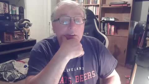 Snapshot of peterinohio57 chatting on 10.23.25 peterinohio57 online show from 10.23.25