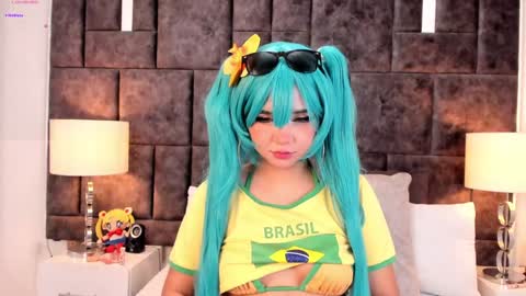 Snapshot of petit_rosseowo chatting on 12.03.24 Im Rosse but u can call me Rossie or Rosita . online show from 12.03.24