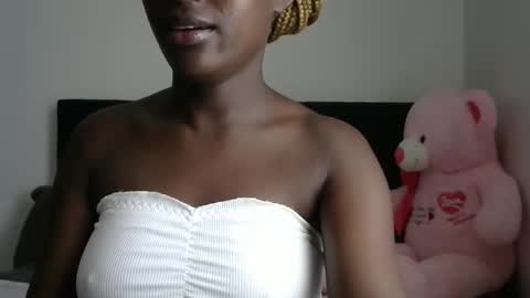 Ashley online show from 11.21.25