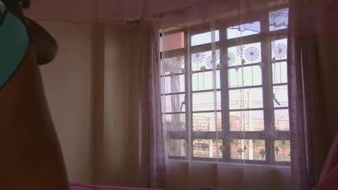 petite_beroh online show from 03.16.26