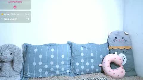 petite paola online show from 03.05.26