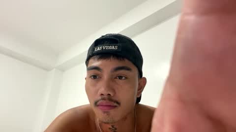 Snapshot of petiteasianx chatting on 12.17.24 Vrin online show from 12.17.24