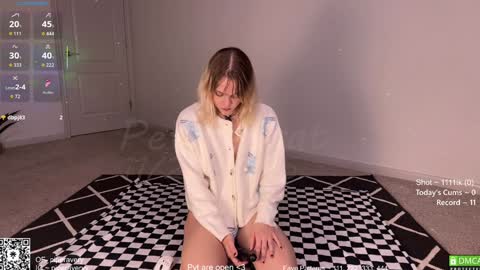 PiperAvery online show from 11.22.25