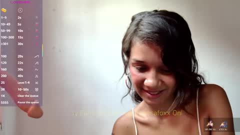 Snapshot of petitebubblegum chatting on 05.15.26 Caramel princesa online show from 05.15.26