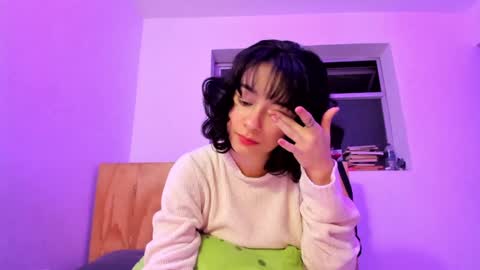 Lunna online show from 01.27.25