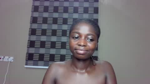 Snapshot of petitexxebony chatting on 07.13.26 petitexxebony online show from 07.13.26