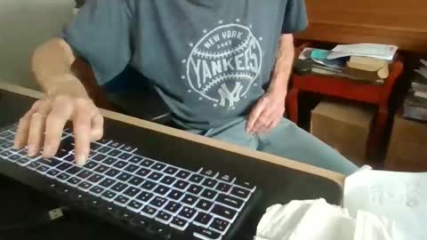 petitwilly online show from 11.03.25