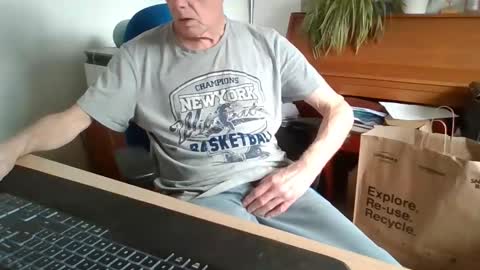 petitwilly online show from 04.13.26