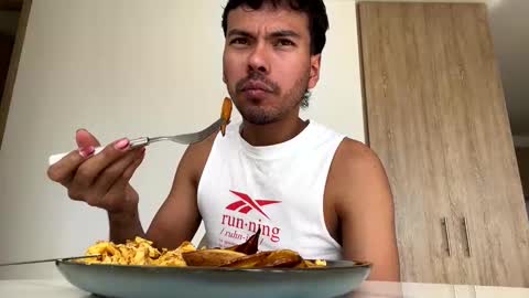 Snapshot of pettercat chatting on 02.04.26 Pettercat online show from 02.04.26