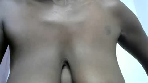 pettite_cora1 online show from 09.30.25