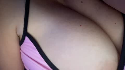 Snapshot of peular chatting on 07.11.26 peular online show from 07.11.26