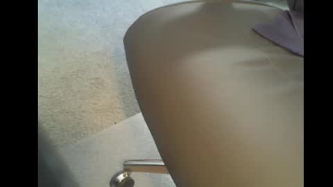 Snapshot of pg19531107 chatting on 11.17.25 Paul online show from 11.17.25