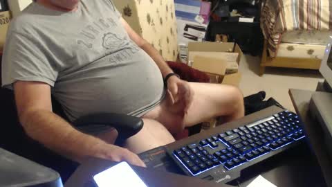 pghhorny2 online show from 10.04.25