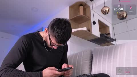 phantom_bigger1 online show from 10.29.25