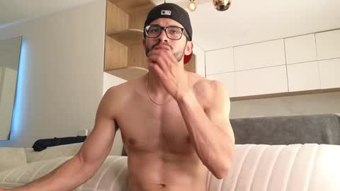 phantom_bigger1 online show from 01.07.26