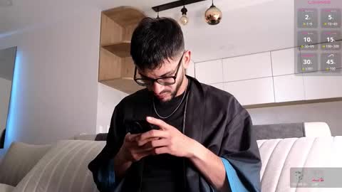 phantom_bigger1 online show from 01.15.26