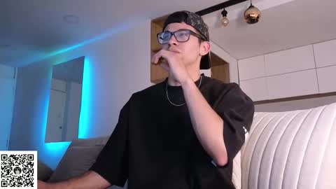 phantom_bigger1 online show from 03.05.26