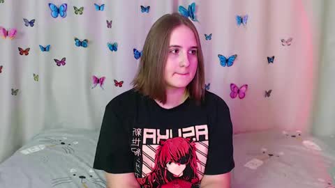 Snapshot of phantommira chatting on 12.26.24 phantommira online show from 12.26.24