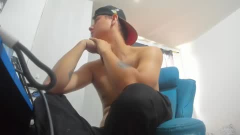 Snapshot of philip_dj chatting on 04.29.26 philip_dj online show from 04.29.26