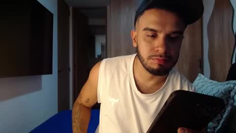 philipdj1 online show from 02.05.26